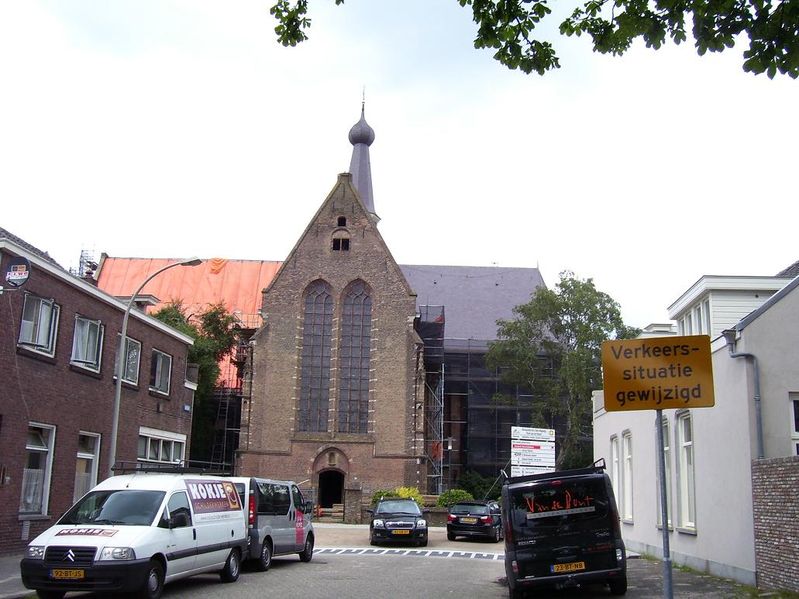 herv kerk in de steigers