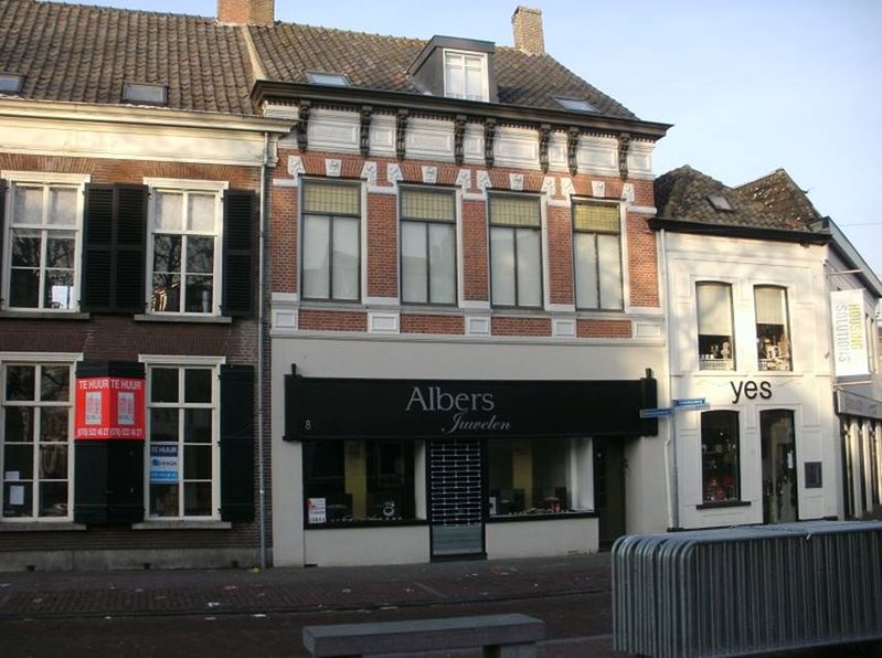 BILD0008